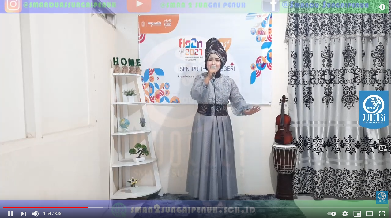 Astrid Rahma Putri - di FLS2N Tingkat Provinsi Cabang Solo Song Putri