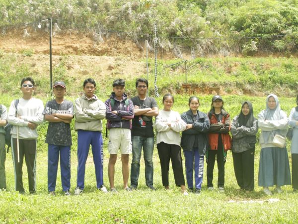 PENGUKUHAN ANGGOTA SISPALA PANTHERA TIGRIS SMA NEGERI 2 SUNGAI PENUH PENGUKUHAN ANGGOTA SISPALA PANTHERA TIGRIS SMA NEGERI 2 SUNGAI PENUH