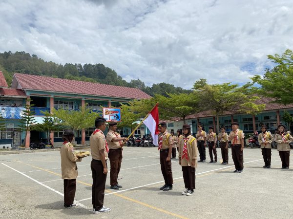 PELANTIKAN PENEGAK BANTARA GUDEP 06-023-06-024 PANGKALAN SMA NEGERI 2 SUNGAI PENUH PELANTIKAN PENEGAK BANTARA GUDEP 06-023-06-024 PANGKALAN SMA NEGERI 2 SUNGAI PENUH