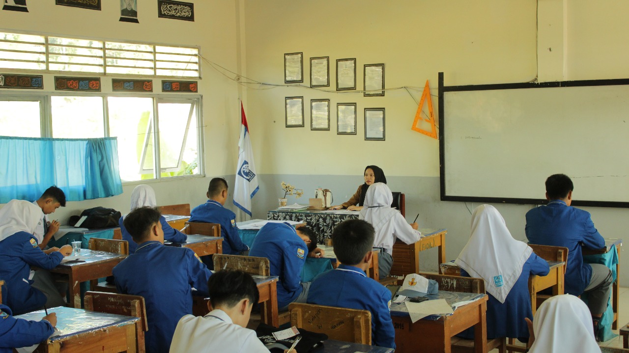ASESMEN AKHIR SEMESTER GENAP TAHUN PELAJARAN 2024/2025 ASESMEN AKHIR SEMESTER GENAP TAHUN PELAJARAN 2024/2025
