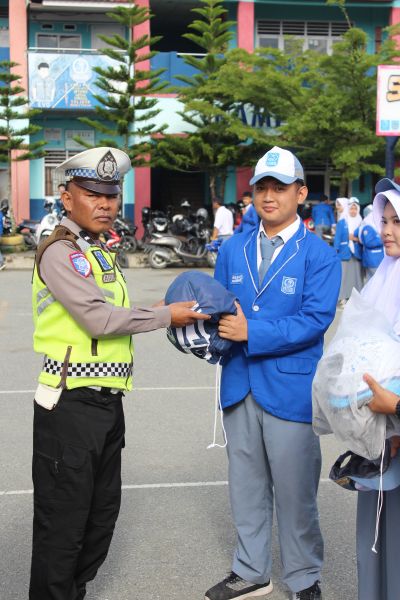 UPACARA BENDERA BERSAMA SATLANTAS POLRES KERINCI UPACARA BENDERA BERSAMA SATLANTAS POLRES KERINCI