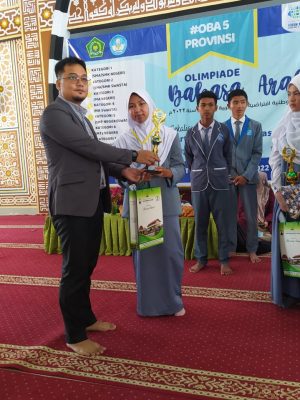 JUARA 1 OLIMPIADE BAHASA ARAB TK. PROVINSI JAMBI