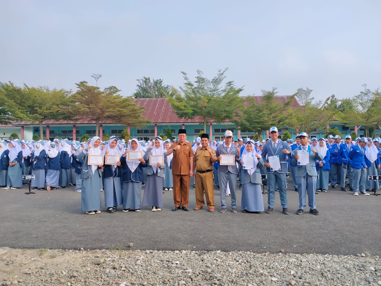 SISWA BERPRESTASI KAMPUS BIRU EVOLUSI SEPTEMBER 2023