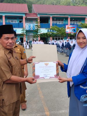 Juara 3 Barisan Indah Putri dalam Rangka Memperingati Hari Kemerdekaan Republik Indonesia ke-79