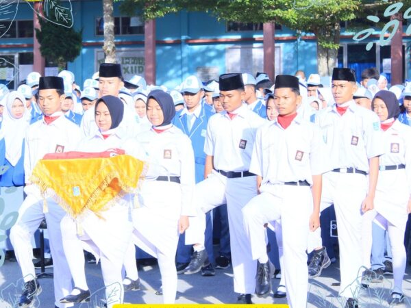 UPACARA BENDERA PERTAMA TAHUN 2025